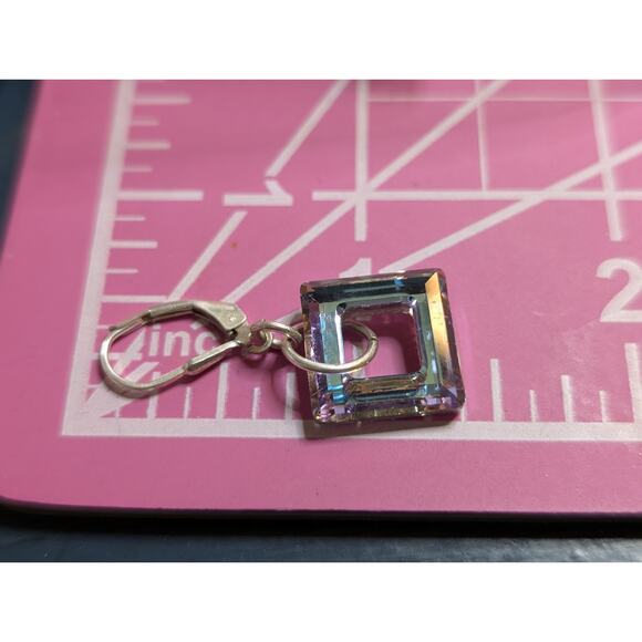 925 Sterling Silver Square Shape Austrian Crystal Drop Lever Back Earrings - Picture 3 of 6